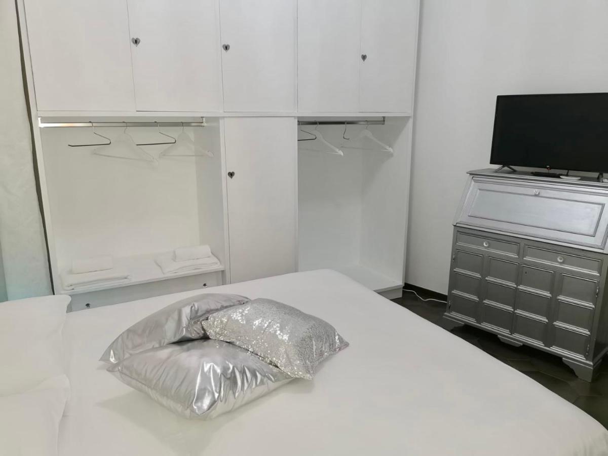 Cagliari Centro Citta Rooms Zewnętrze zdjęcie